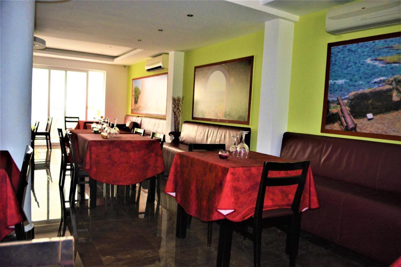 Sol Hotel Прайя Экстерьер фото